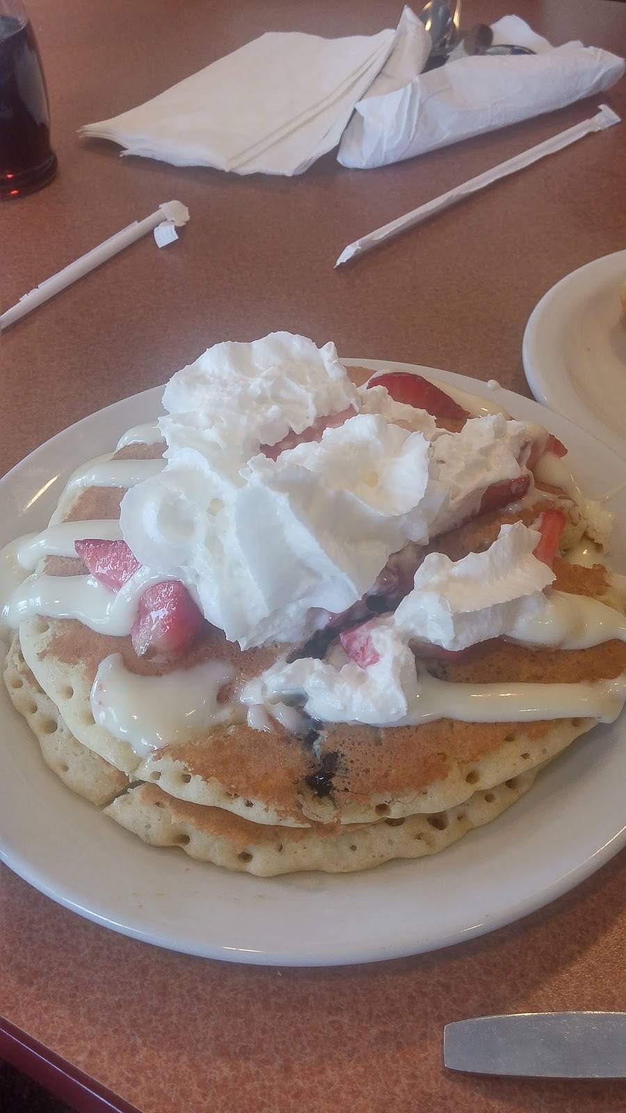 Jack in the Box | restaurant | 20168 CA-18, Apple Valley, CA 92307, USA | 7609462203 OR +1 760-946-2203