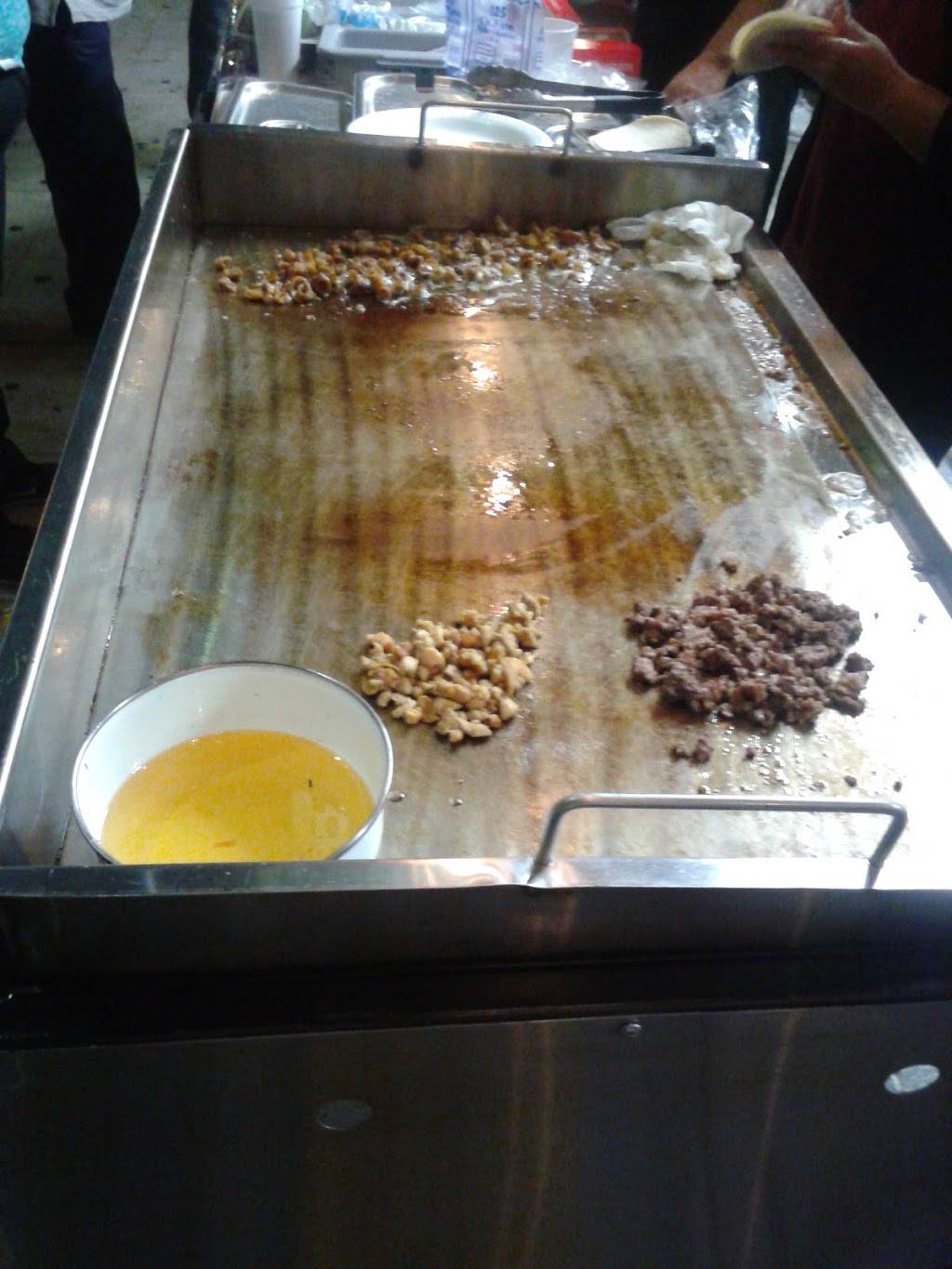 Taqueria El Charrito | restaurant | 811 N Virgil Ave, Los Angeles, CA 90029, USA | 3236610467 OR +1 323-661-0467