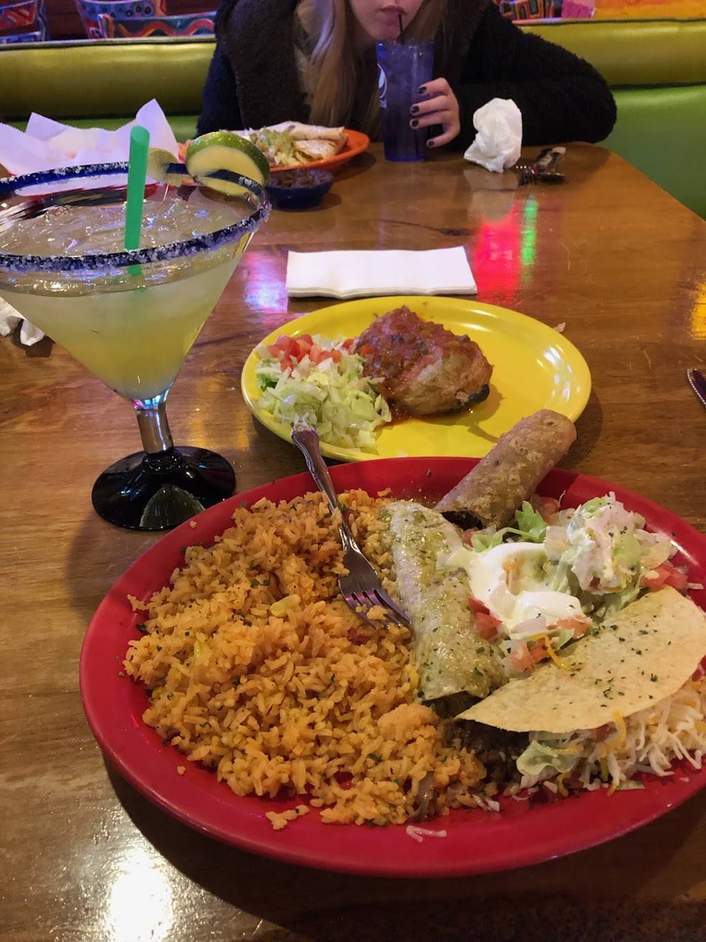 Casa Margarita | restaurant | 32 South La Grange Road, La Grange, IL 60525, USA | 7083542272 OR +1 708-354-2272