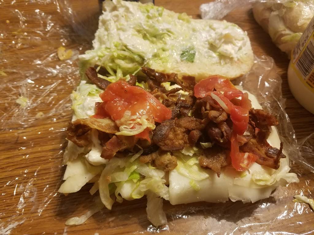 Sal Maris Sub Shop | restaurant | 48983 Broad St, East Liverpool, OH 43920, USA | 3309320657 OR +1 330-932-0657