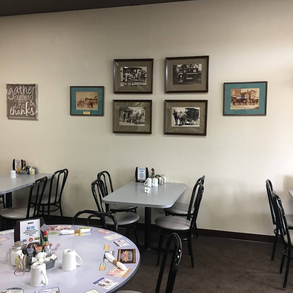 Debbies Restaurant & Pie Shoppe | bakery | 740 Nordahl Rd #114, San Marcos, CA 92069, USA | 7607415680 OR +1 760-741-5680