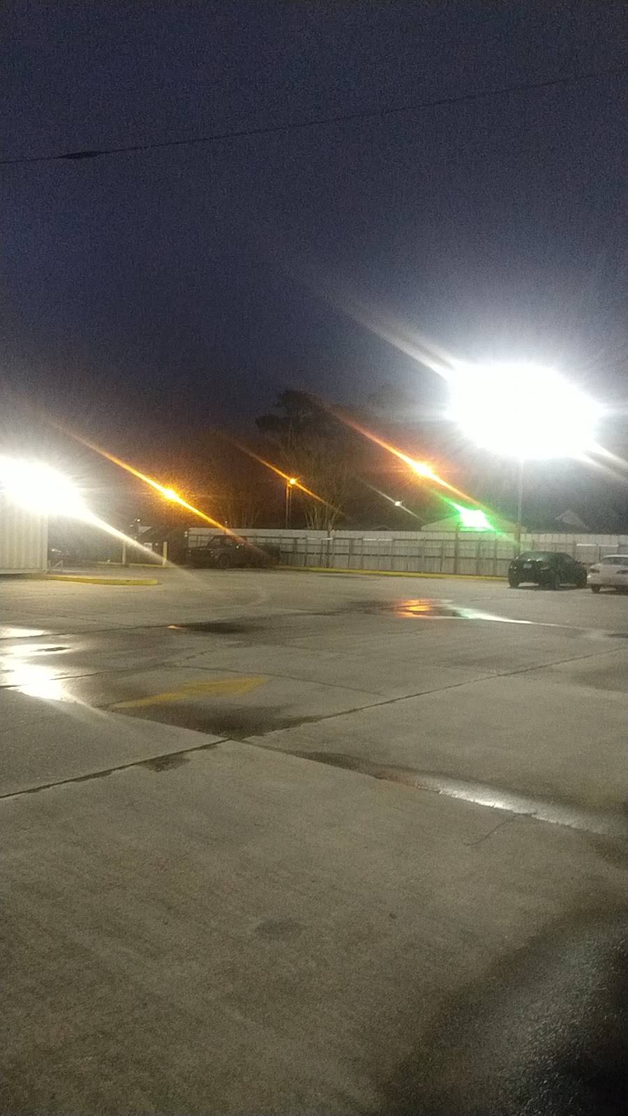 Coon Asses Cajun Restaurant | restaurant | 6131 W Park Ave, Houma, LA 70364, USA | 9853603122 OR +1 985-360-3122