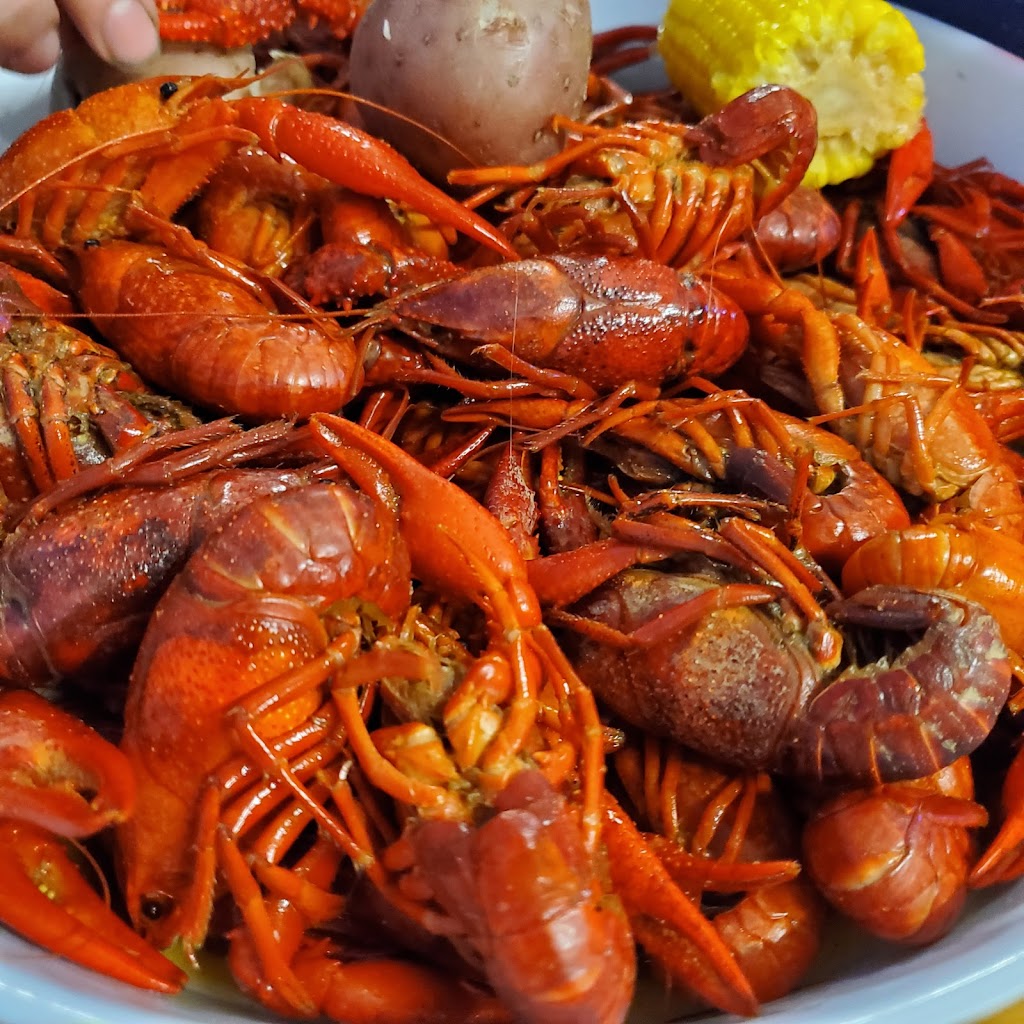 Wards Crawfish Hole | restaurant | 768 Crystal Hill Rd, Hot Springs, AR 71913, USA | 5017628456 OR +1 501-762-8456