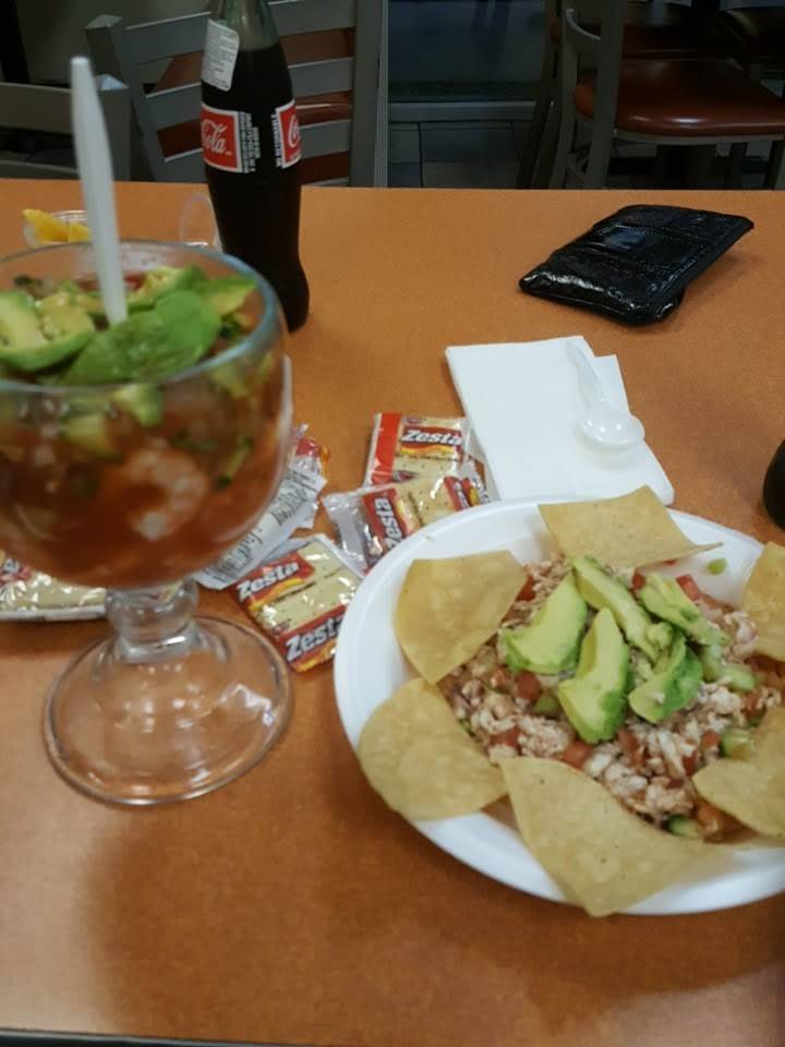 Salsitas Mexican Food | restaurant | 7745 W Thomas Rd, Phoenix, AZ 85033, USA | 6238730076 OR +1 623-873-0076