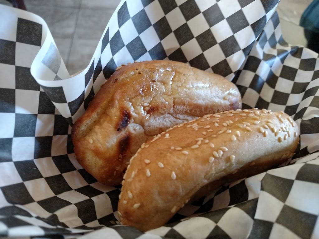 Sardinas Italian Restaurant and Bar | restaurant | 1129 Morena Blvd, San Diego, CA 92110, USA | 6192768393 OR +1 619-276-8393