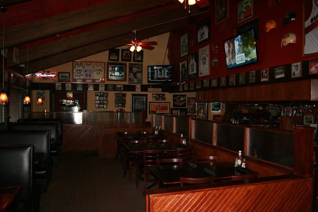 Wallabys Bar & Grill | restaurant | 3720 Lincoln Way, Ames, IA 50014, USA | 5152921167 OR +1 515-292-1167