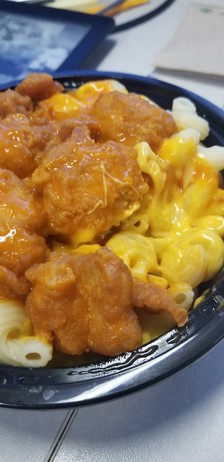 Browns Chicken | restaurant | 2402, 3147 Dundee Rd, Northbrook, IL 60062, USA | 8474807911 OR +1 847-480-7911