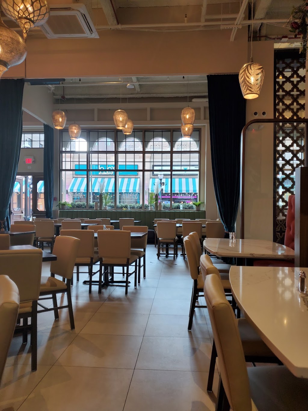 Sahara Restaurant & Grill- Bar The District Detroit | restaurant | 77 W Columbia St, Detroit, MI 48201, USA | 3138889909 OR +1 313-888-9909