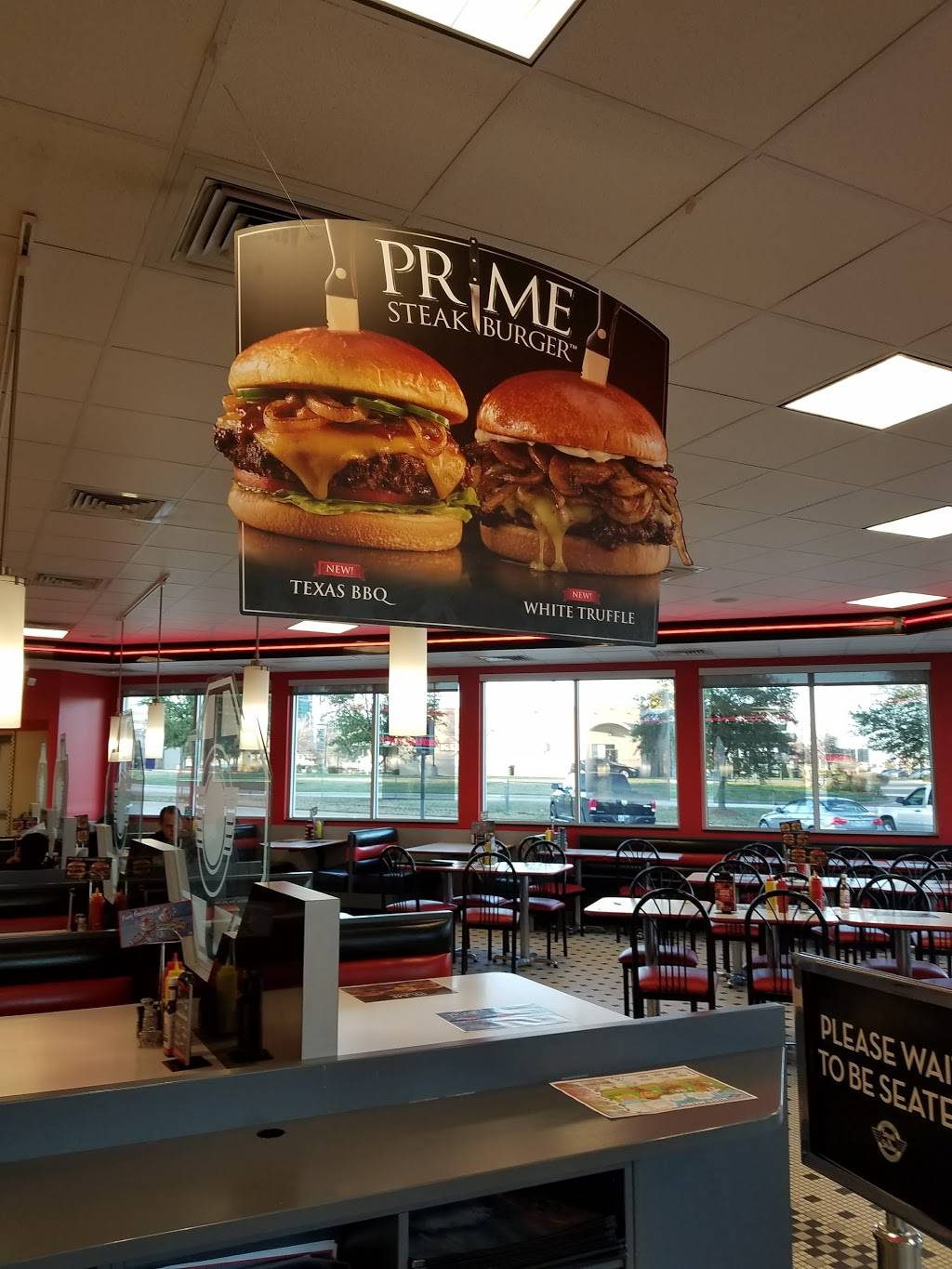 Steak n Shake | restaurant | 15125 Montfort Dr, Dallas, TX 75248, USA | 9727884103 OR +1 972-788-4103