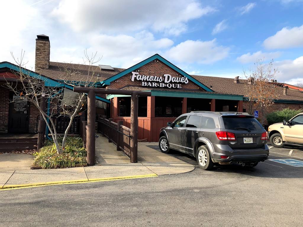 Famous Daves - Delivery Only | meal delivery | 1864 W McEwen Dr, Franklin, TN 37067, USA | 6154351949 OR +1 615-435-1949
