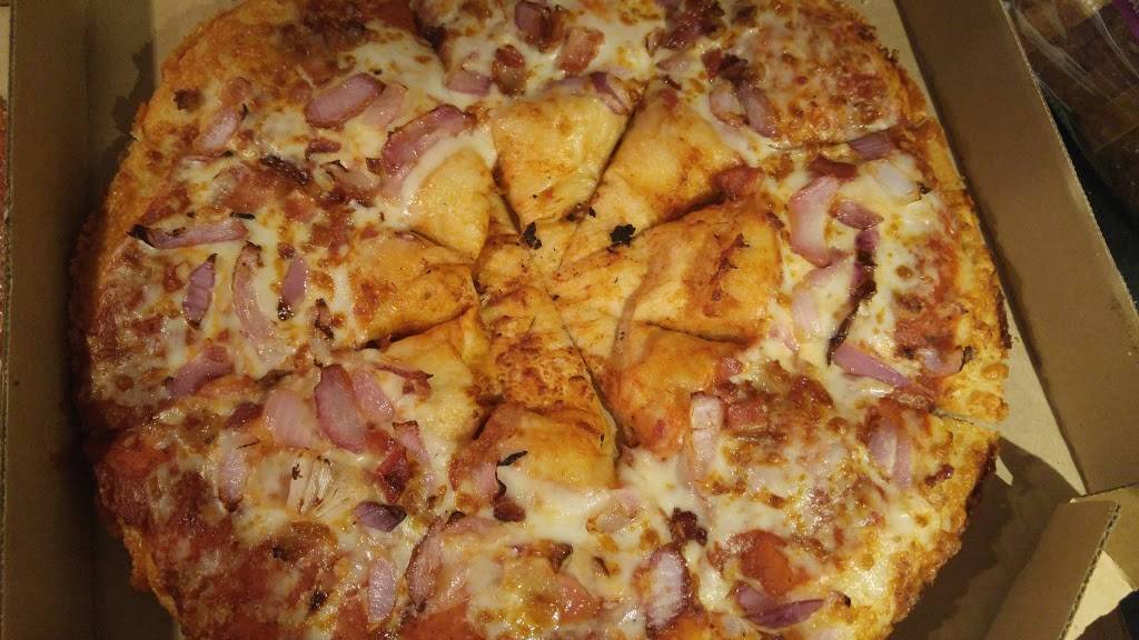 Pizza Hut | restaurant | 2819 Plaza Dr, Peru, IL 61354, USA | 8152233780 OR +1 815-223-3780