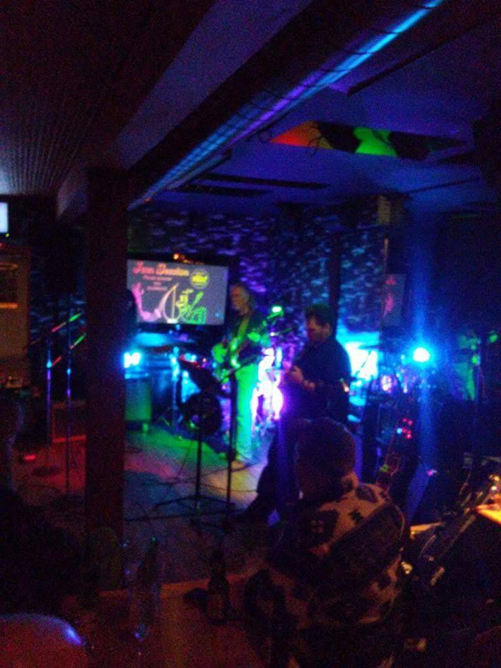 Restaurant Le Valet | restaurant | 8G6, 515 Rue Notre-Dame, Repentigny, QC J6A 2T6, Canada | 4506572195 OR +1 450-657-2195