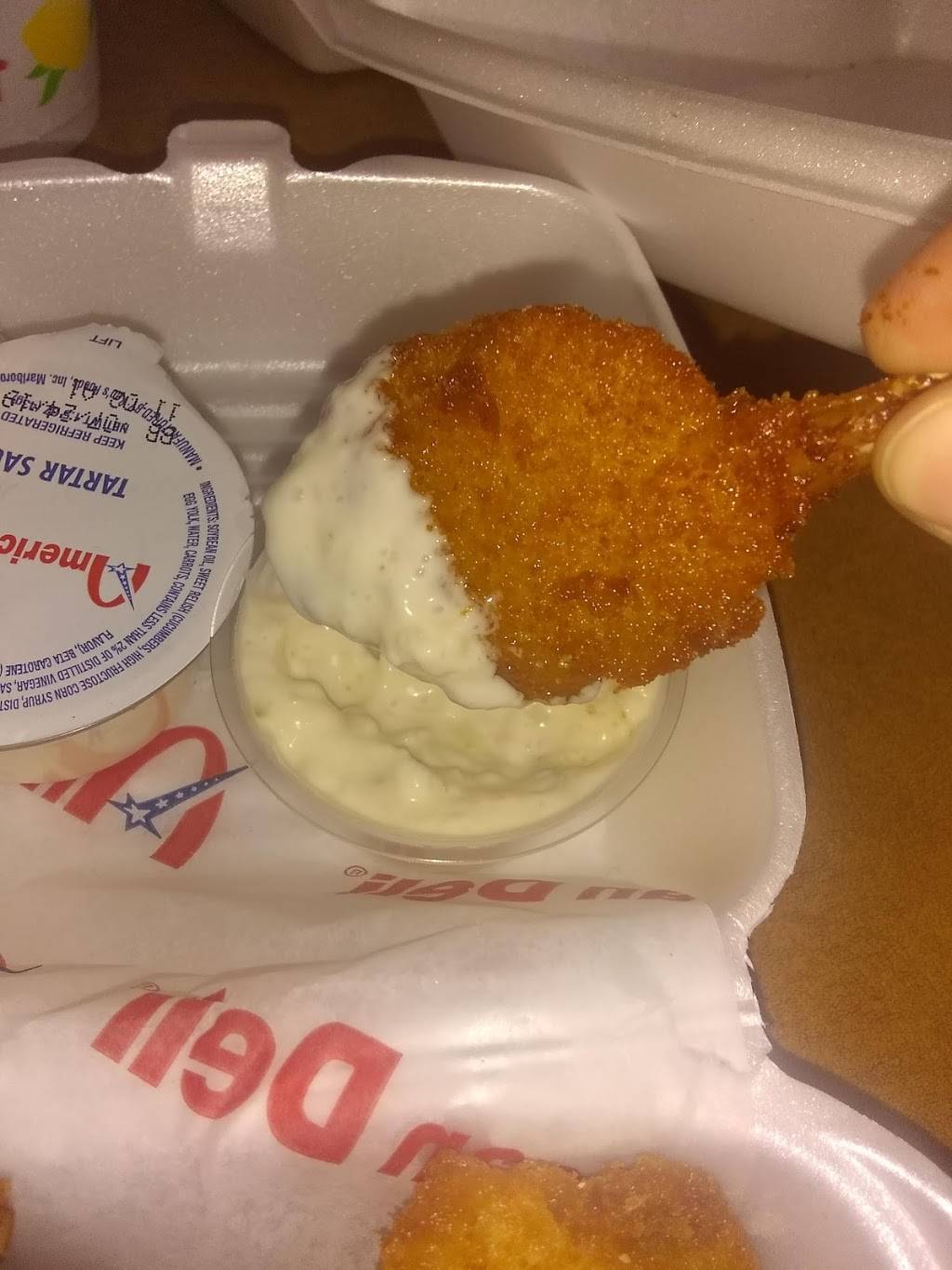 American Deli | restaurant | 4471 Summer Ave, Memphis, TN 38122, USA | 9016827193 OR +1 901-682-7193