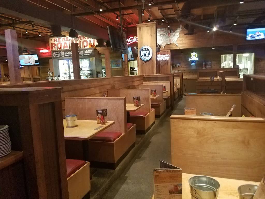 Logans Roadhouse | restaurant | 1560 Parkway, Sevierville, TN 37862, USA | 8654283326 OR +1 865-428-3326