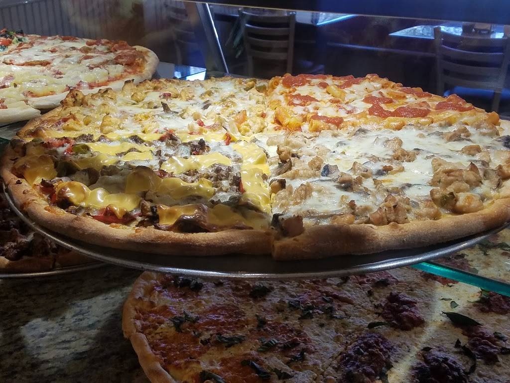 La Familia Pizza & Pasta Of Pound Ridge | meal delivery | 69 Westchester Ave, Pound Ridge, NY 10576, USA | 9147644500 OR +1 914-764-4500