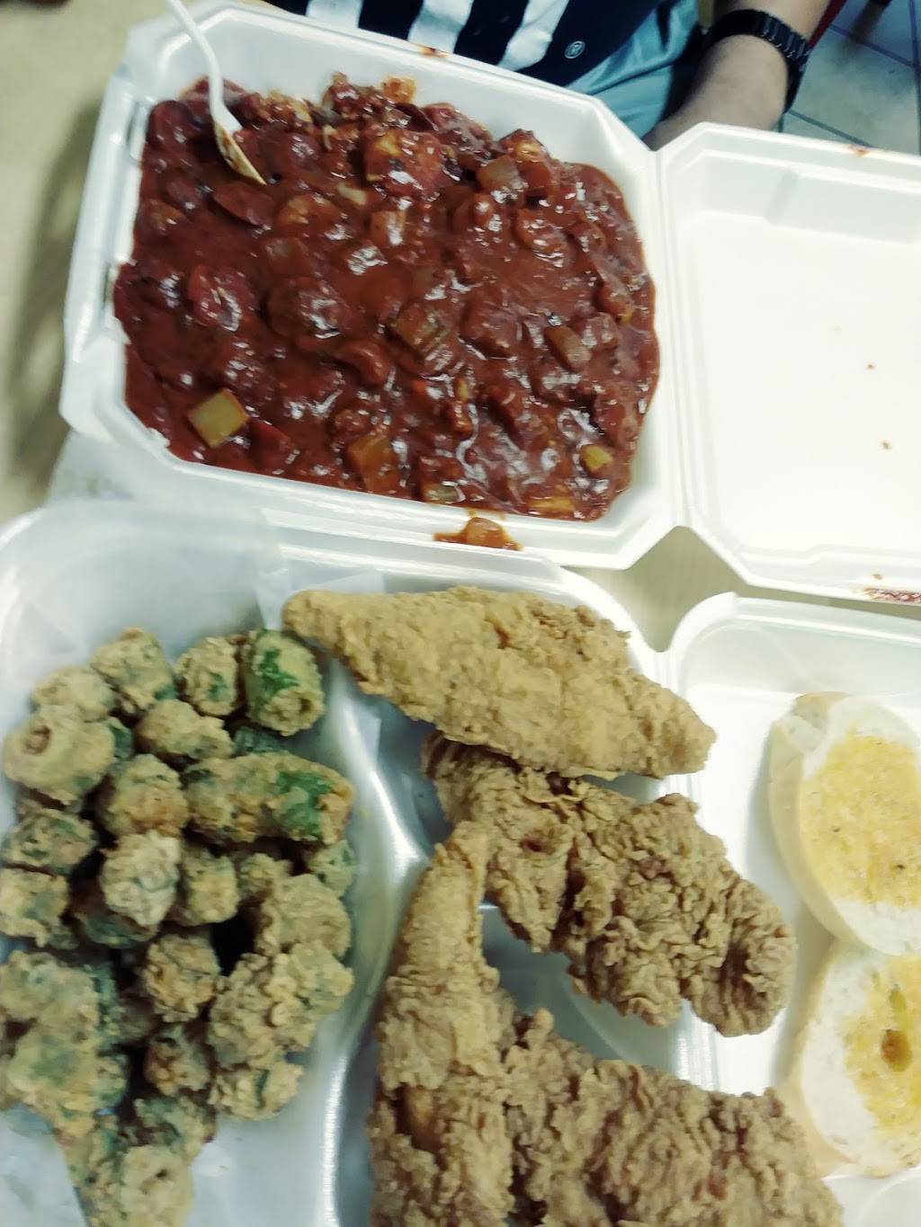 The Jambalaya Shoppe ONeal Ln | restaurant | 2565 ONeal Ln, Baton Rouge, LA 70816, USA | 2254009733 OR +1 225-400-9733