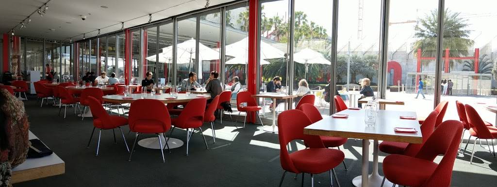 Rays and Stark Bar | restaurant | 5905 Wilshire Blvd, Los Angeles, CA 90036, USA | 3238576180 OR +1 323-857-6180