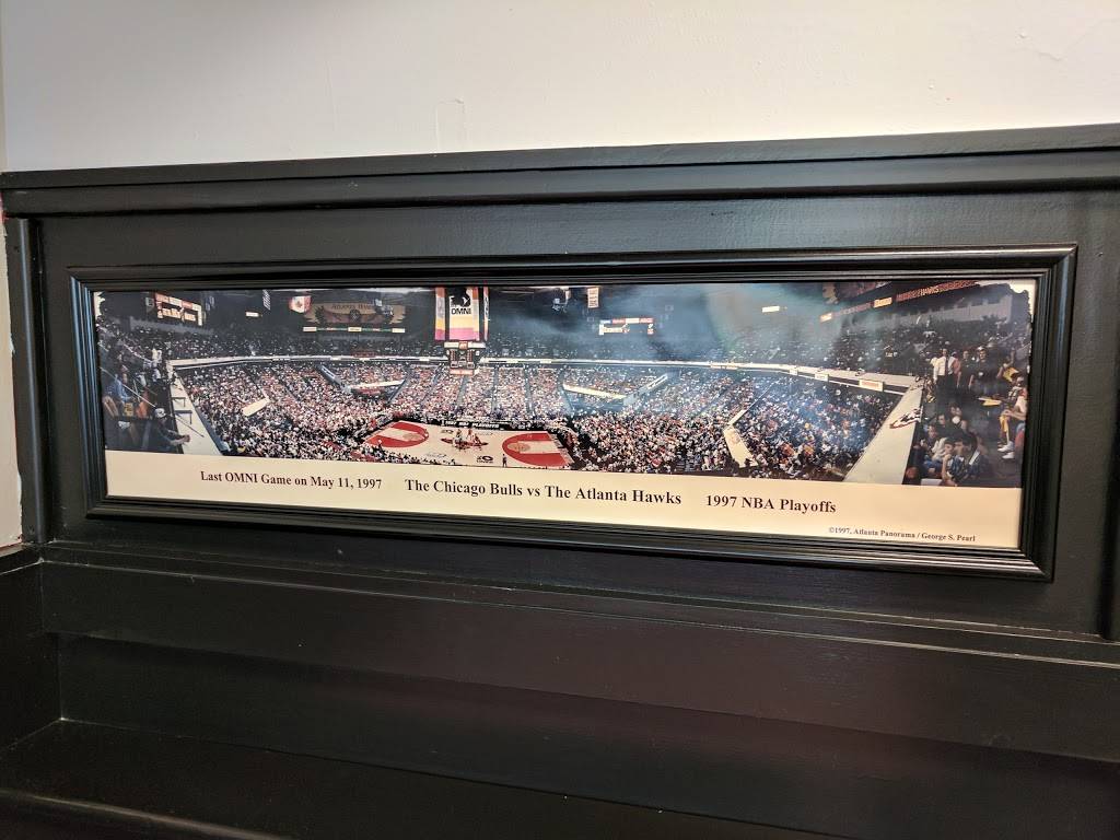 Wingz On Wheelz | restaurant | 800 Whitlock Ave NW, Marietta, GA 30064, USA | 6785038808 OR +1 678-503-8808