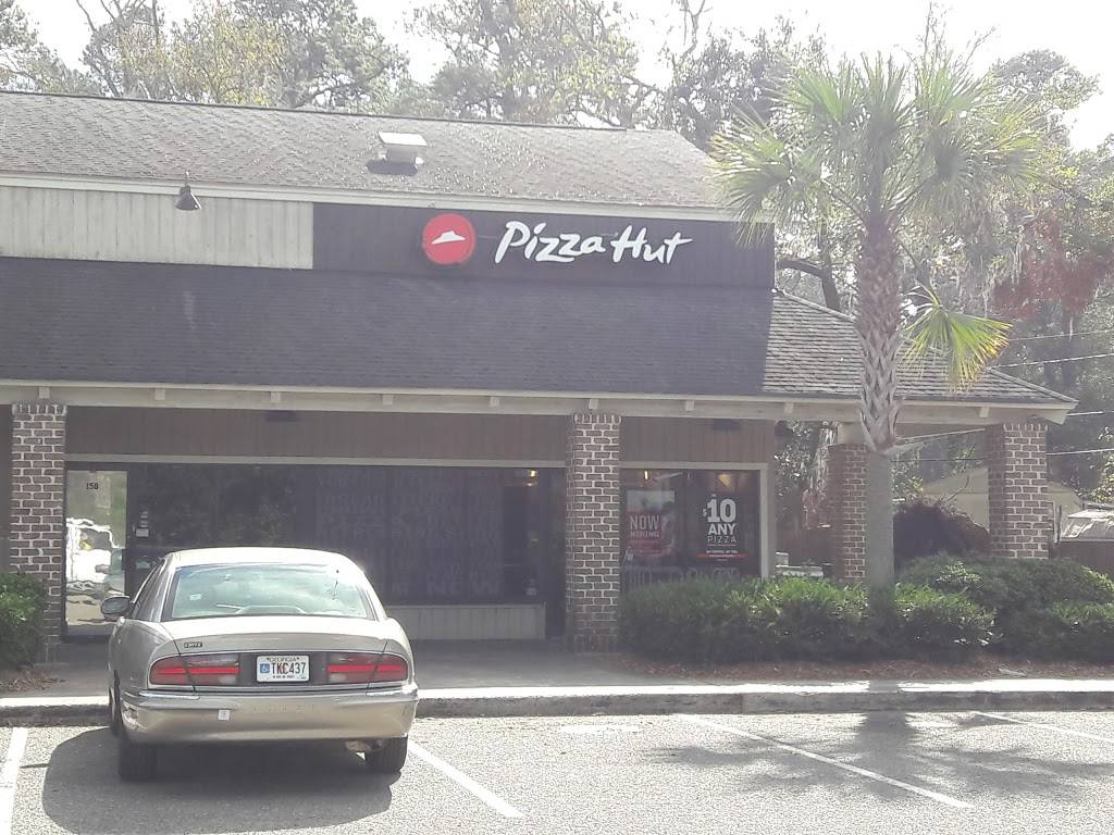 Pizza Hut | meal takeaway | 1 Diamond Causeway #15, Savannah, GA 31406, USA | 9123565800 OR +1 912-356-5800