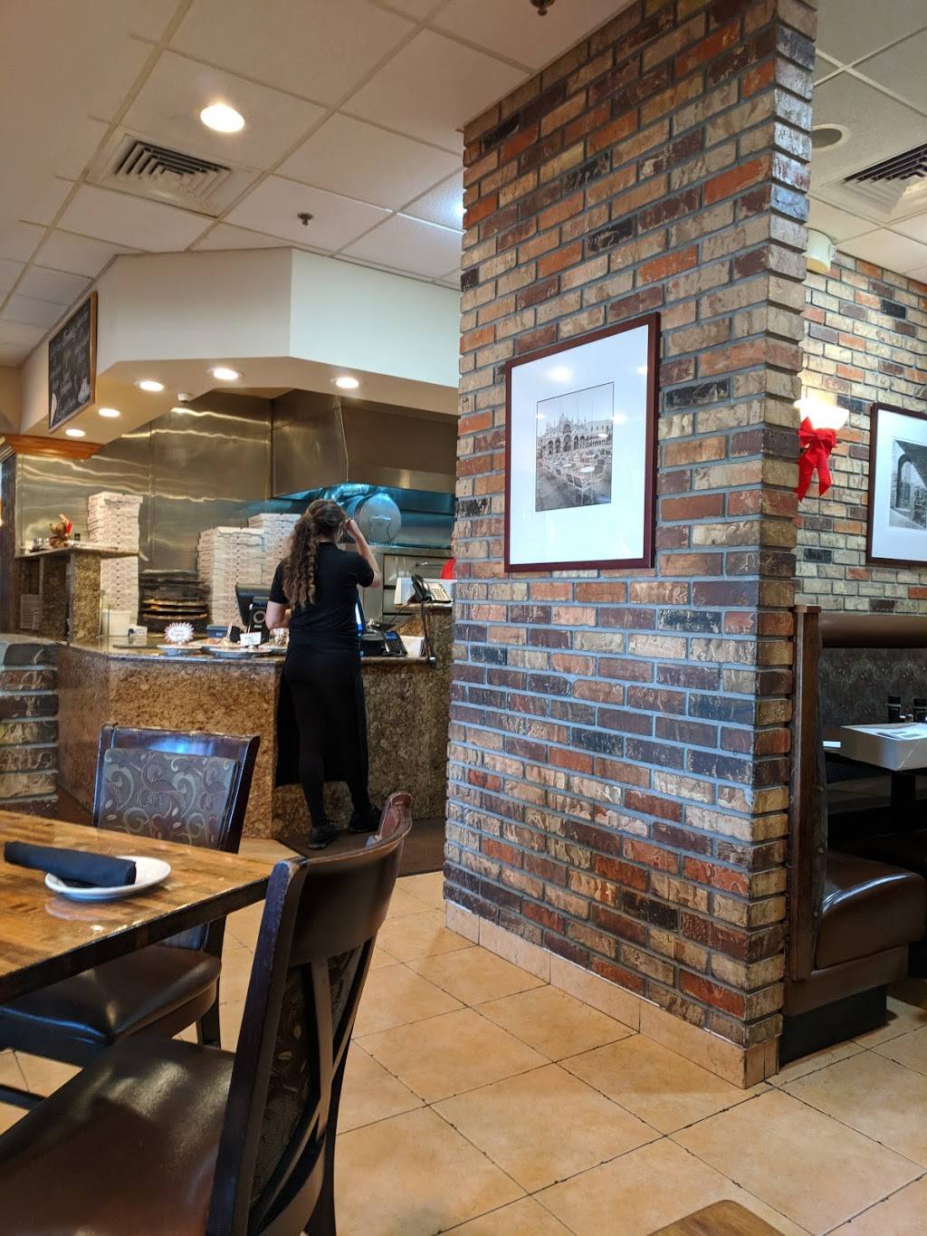 Dominics II | restaurant | 9834 Glades Rd, Boca Raton, FL 33434, USA | 5614876325 OR +1 561-487-6325