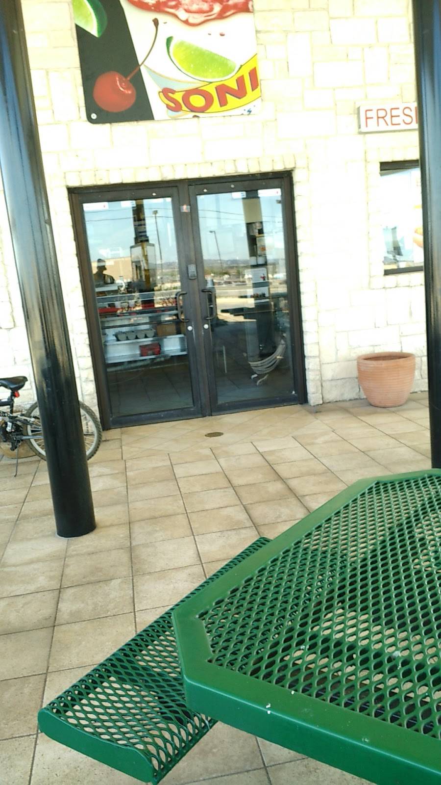 Sonic Drive-In | restaurant | 5303 John David Dr, Killeen, TX 76549, USA | 2546288003 OR +1 254-628-8003