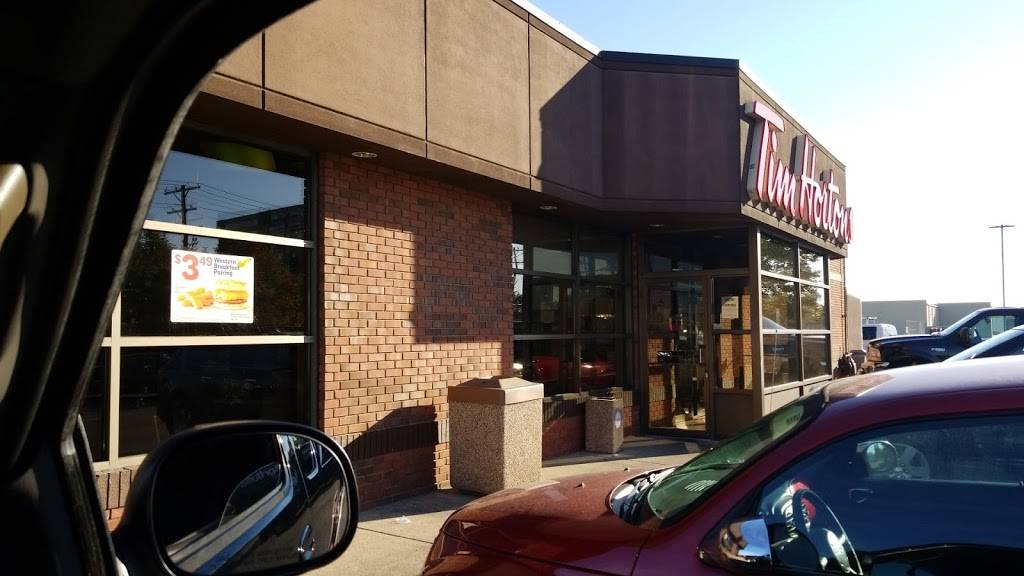 Tim Hortons | restaurant | 16801 Fort St, Southgate, MI 48195, USA | 7342468345 OR +1 734-246-8345
