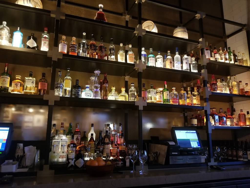 Conner’s Kitchen + Bar | restaurant | 350 W Maryland St, Indianapolis, IN 46225, USA | 3174056100 OR +1 317-405-6100