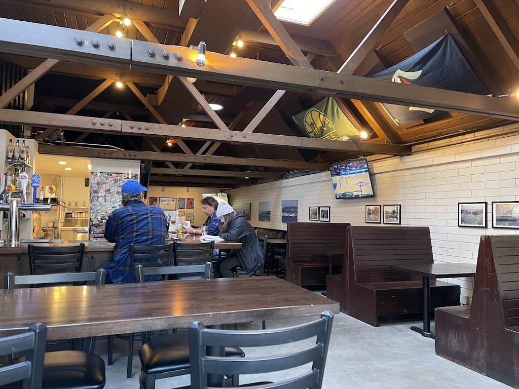 The Attic Madison Park | restaurant | 4226 E Madison St, Seattle, WA 98112, USA | 2062575283 OR +1 206-257-5283