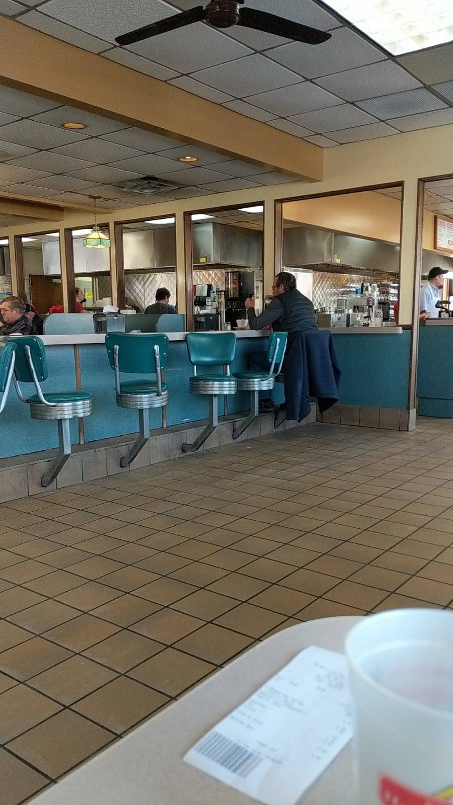 Brighton Hot Dog Shoppe | restaurant | 1308 US-19, Mars, PA 16046, USA | 7247726700 OR +1 724-772-6700