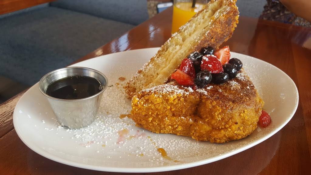 THE LOT Liberty Station - Restaurant | restaurant | 2620 Truxtun Rd, San Diego, CA 92106, USA | 6195660067 OR +1 619-566-0067