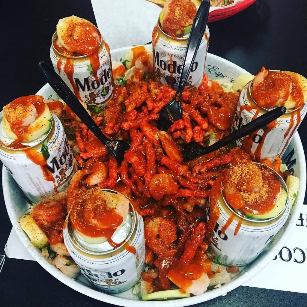 La Magdalena | restaurant | 4407 E Rosedale St, Fort Worth, TX 76105, USA | 6823120222 OR +1 682-312-0222