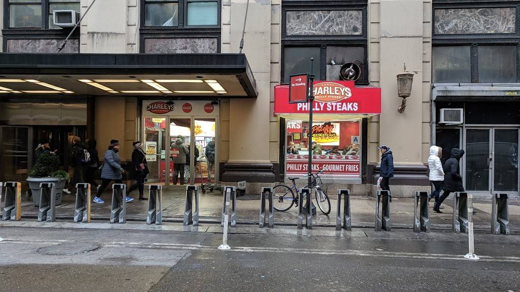Charleys Philly Steaks | restaurant | 401 7th Ave, New York, NY 10001, USA | 2129676782 OR +1 212-967-6782