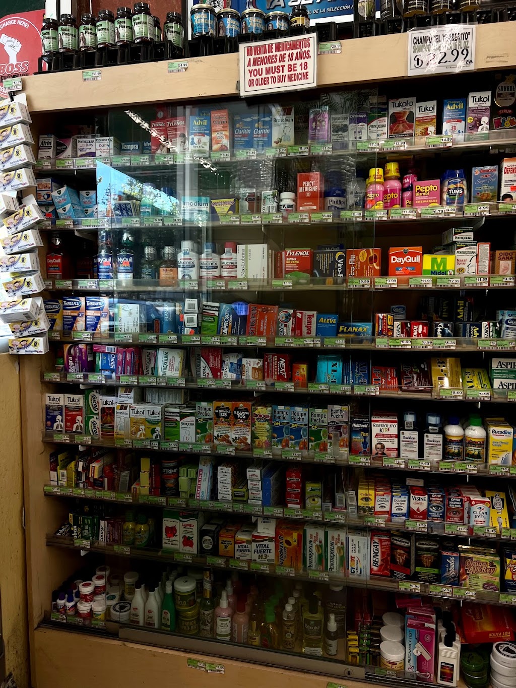 El Rancho Market | restaurant | 812 Willow Rd, Menlo Park, CA 94025, USA | 6503214902 OR +1 650-321-4902