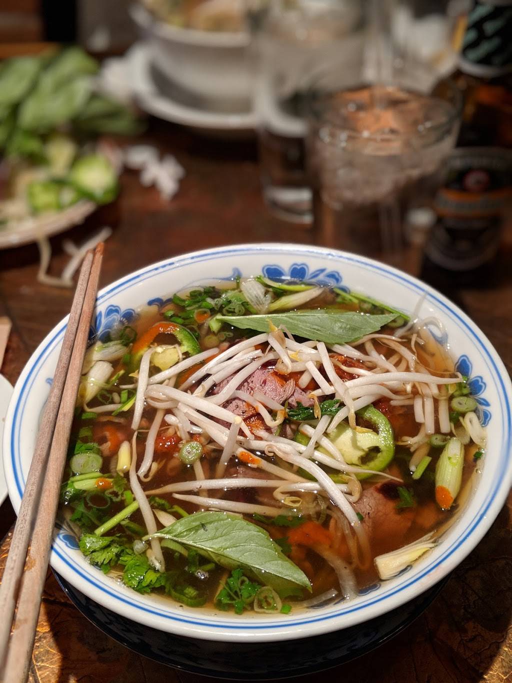 Caphe Banh Mi | restaurant | 407 Cameron St, Alexandria, VA 22314, USA | 7035490800 OR +1 703-549-0800