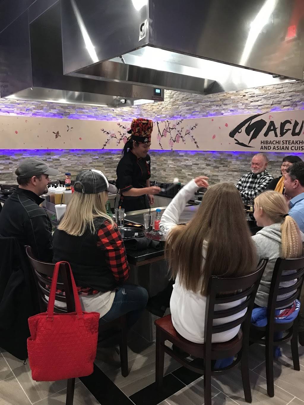 Maguro Hibachi Steakhouse | restaurant | 204 Brucewood Rd, Southern Pines, NC 28387, USA | 9102462106 OR +1 910-246-2106