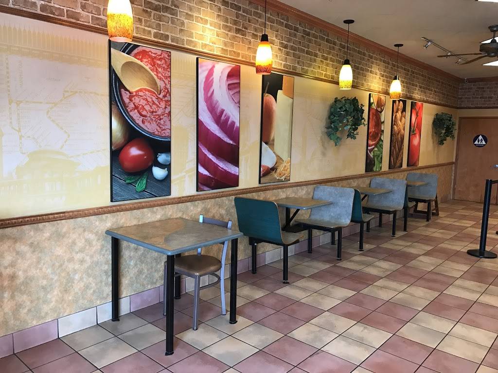 Subway | restaurant | 3927 W Caldwell Ave, Visalia, CA 93277, USA | 5596255400 OR +1 559-625-5400