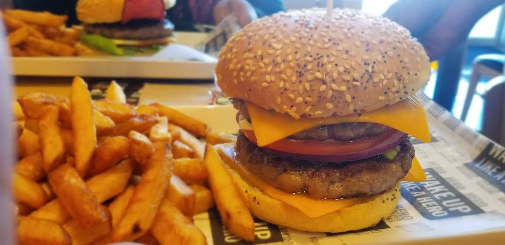 Hero Certified Burgers | restaurant | 6015 Steeles Ave E Unit CRU 103, Scarborough, ON M1V 5P7, Canada | 4163328191 OR +1 416-332-8191