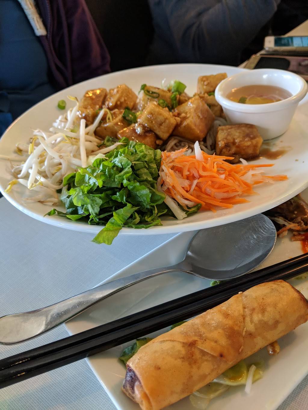 Lime Asian Kitchen | restaurant | 949 W Royal Ln, Irving, TX 75039, USA | 2146132079 OR +1 214-613-2079