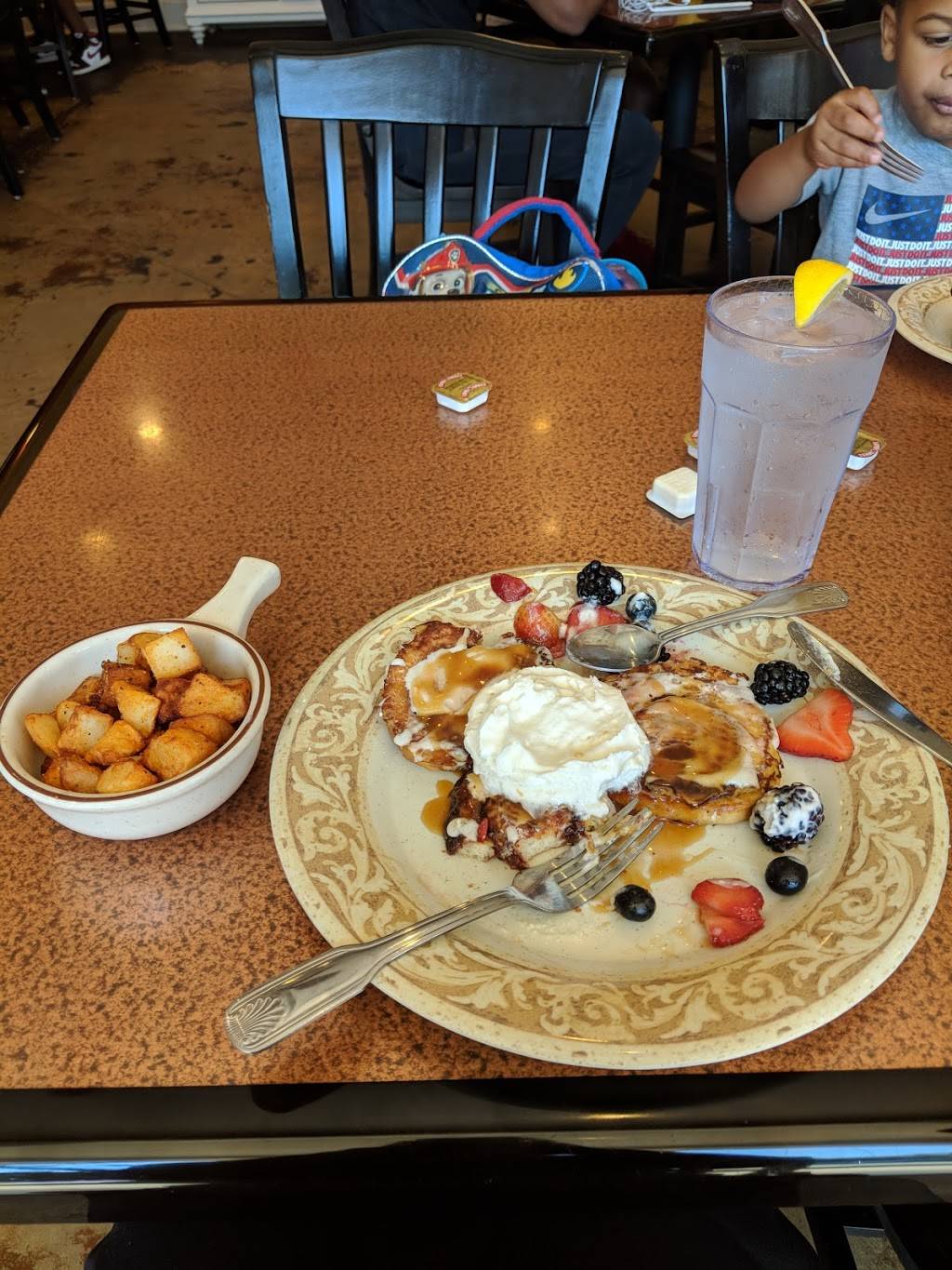 Another Broken Egg Cafe | cafe | 855 Pierremont Rd #132, Shreveport, LA 71106, USA | 3188651124 OR +1 318-865-1124