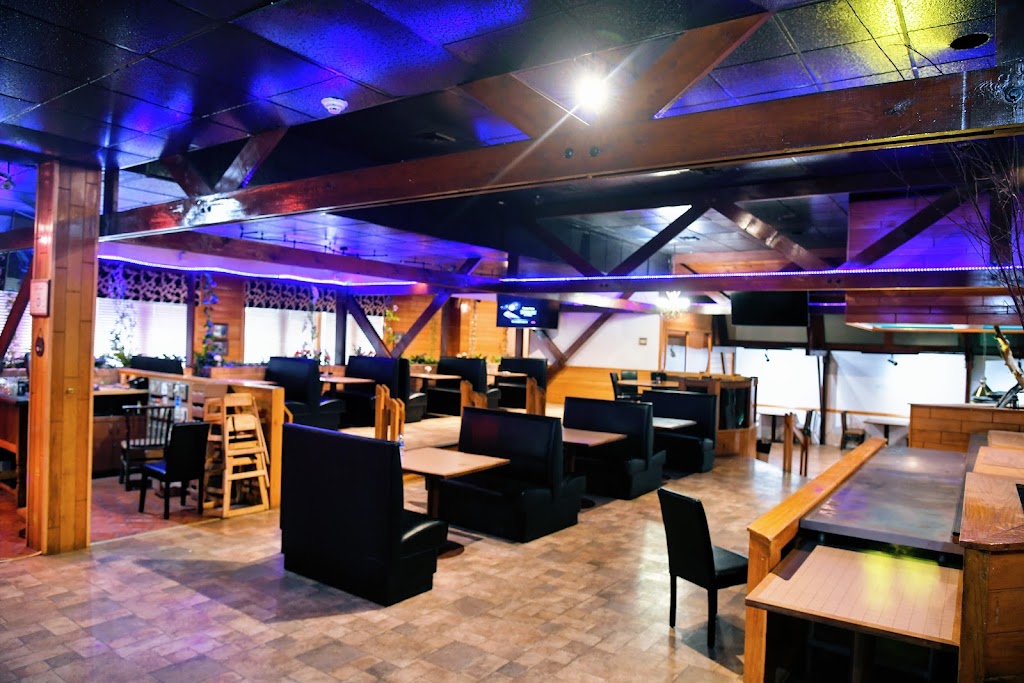 Chutes Restaurant & Bar | restaurant | 1450 N Riverbend Dr, Douglas, WY 82633, USA | 5052168742 OR +1 505-216-8742