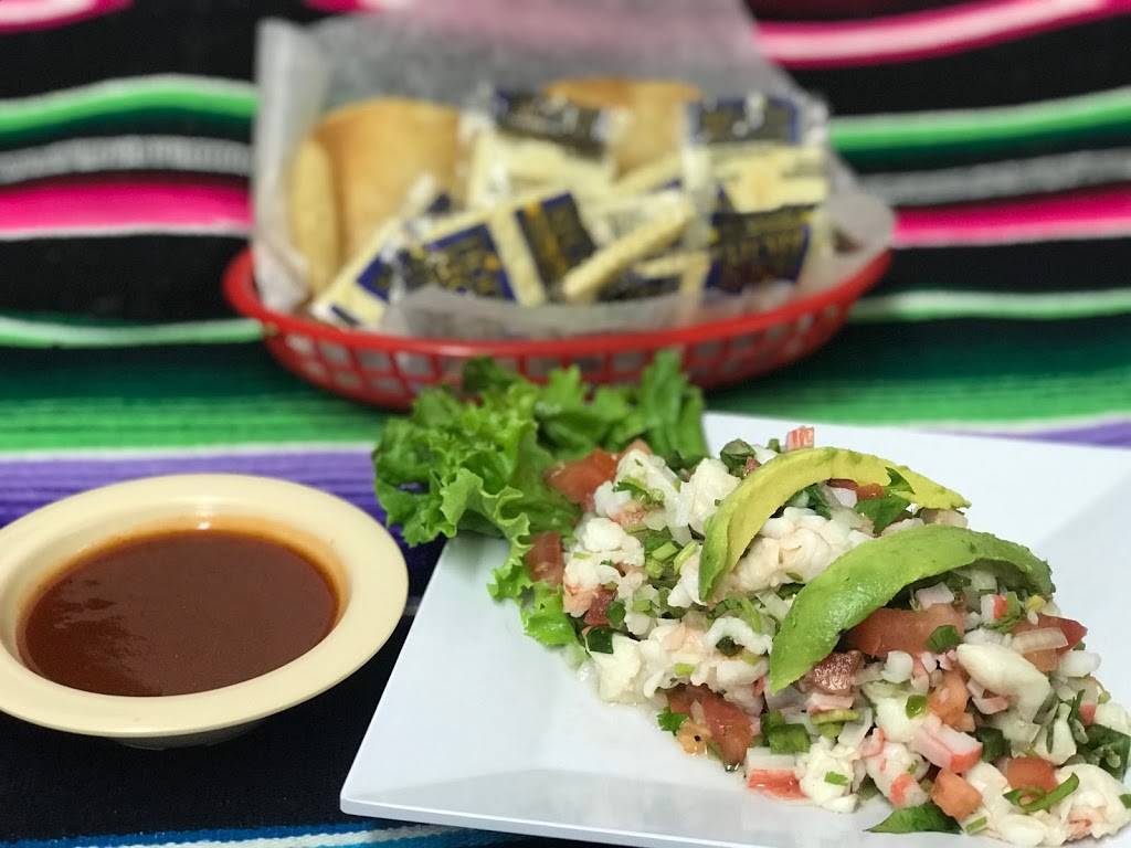 Jalapenos Cuisine | restaurant | 120 W Monseratte St, El Campo, TX 77437, USA | 9795342199 OR +1 979-534-2199