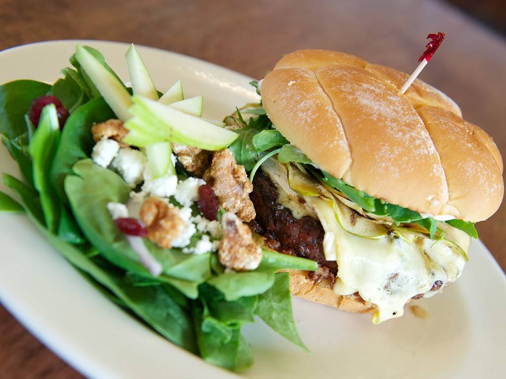 Spenard Roadhouse | restaurant | 1049 W Northern Lights Blvd, Anchorage, AK 99503, USA | 9077707623 OR +1 907-770-7623