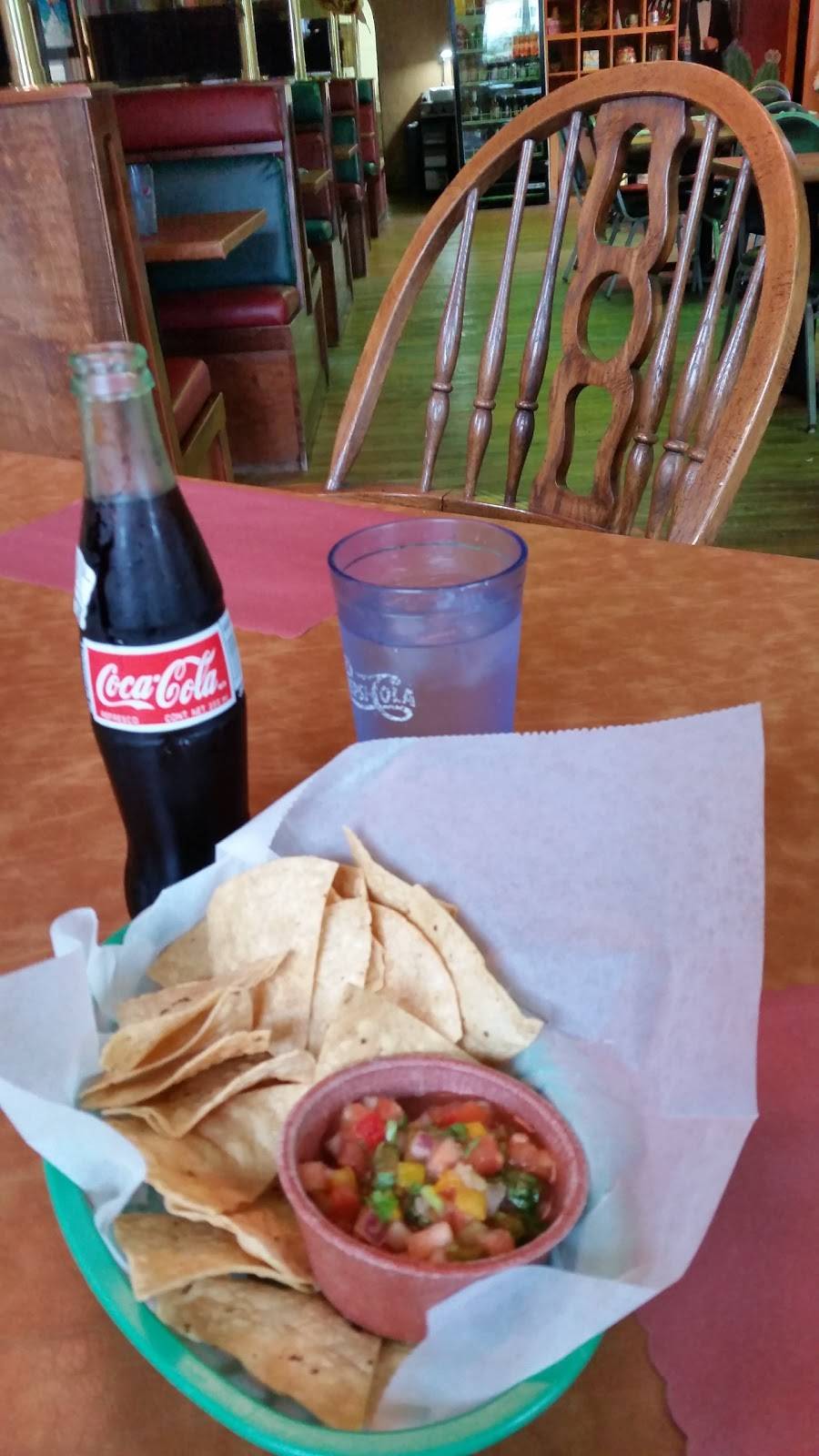 Hot Tamales | restaurant | 26 E Oak St, Sturgeon Bay, WI 54235, USA | 9207460600 OR +1 920-746-0600