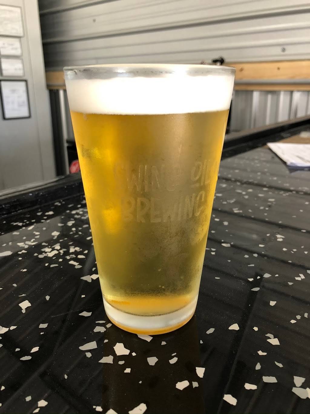 Swing On Brewing Company | restaurant | 3664 Potato Farm Rd, Crossville, TN 38571, USA | 9317876278 OR +1 931-787-6278