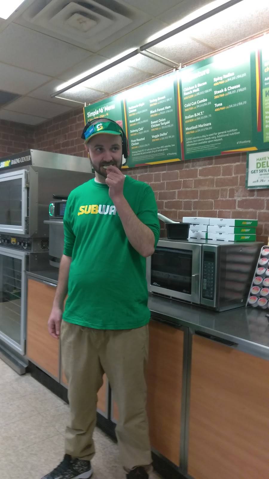 Subway | restaurant | 510 N St Joseph Ave, Evansville, IN 47712, USA | 8124230035 OR +1 812-423-0035