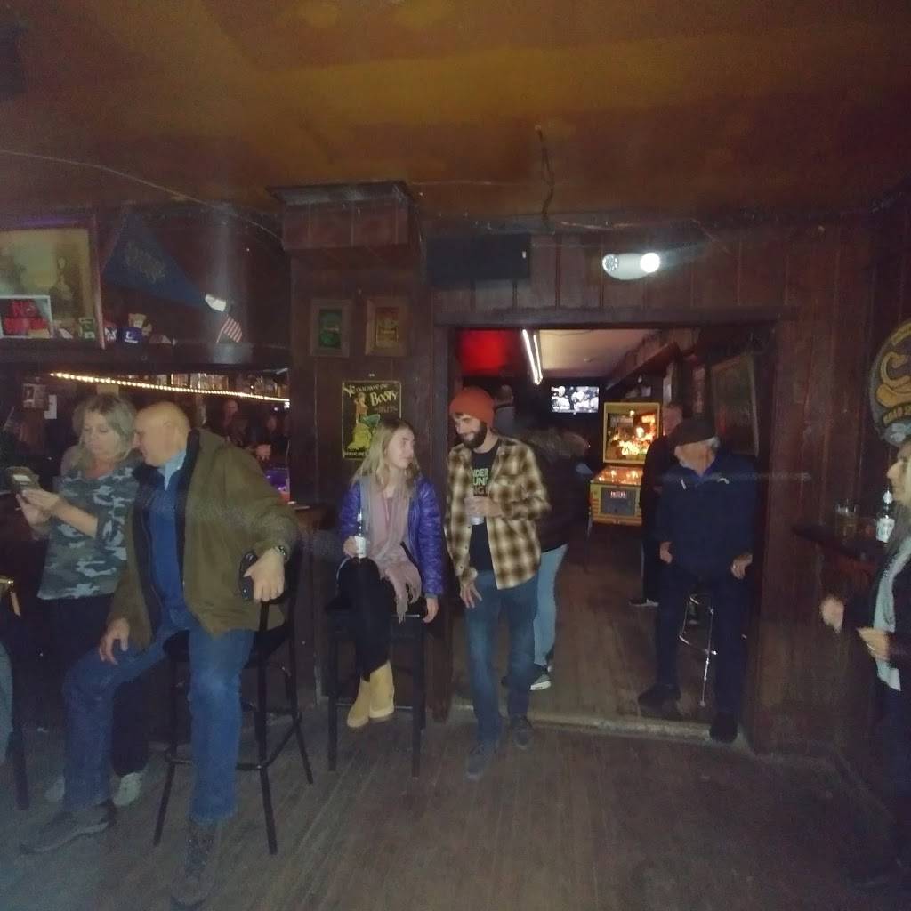 Beachcomber Cafe | restaurant | 92 Melba St, Milford, CT 06460, USA | 2038772212 OR +1 203-877-2212