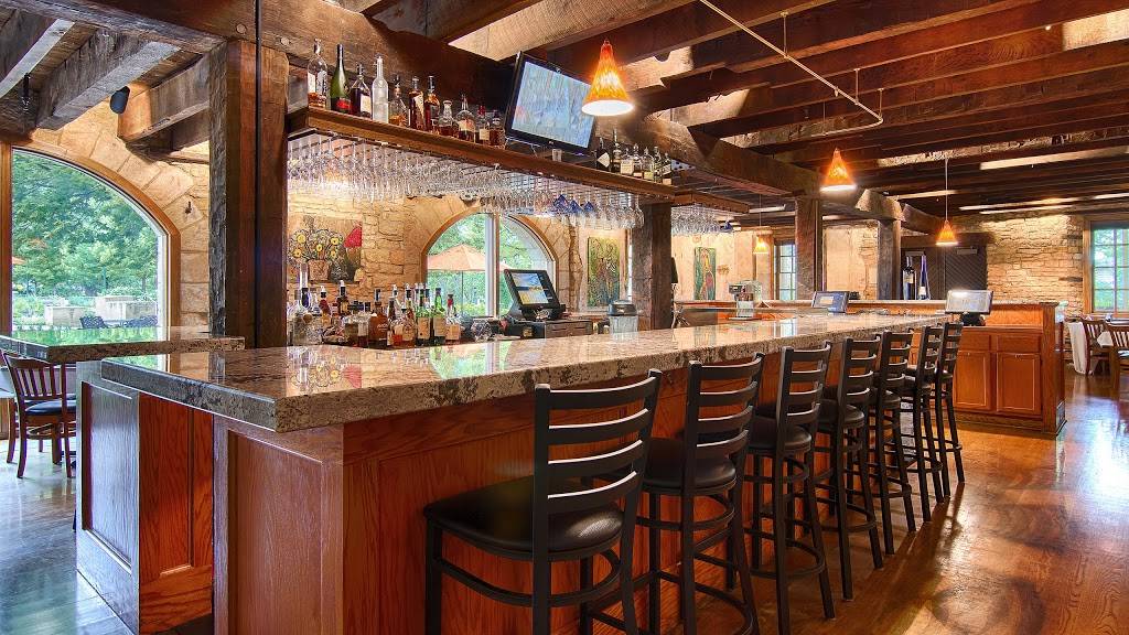 Public Landing Restaurant | restaurant | 200 W 8th St, Lockport, IL 60441, USA | 8158386500 OR +1 815-838-6500