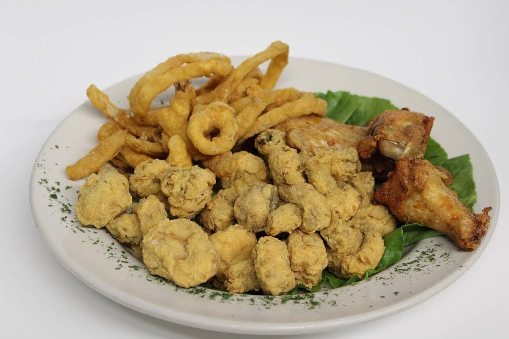 Chick-A-Dee of Lewiston | restaurant | 1472 Lisbon St, Lewiston, ME 04240, USA | 2073763870 OR +1 207-376-3870