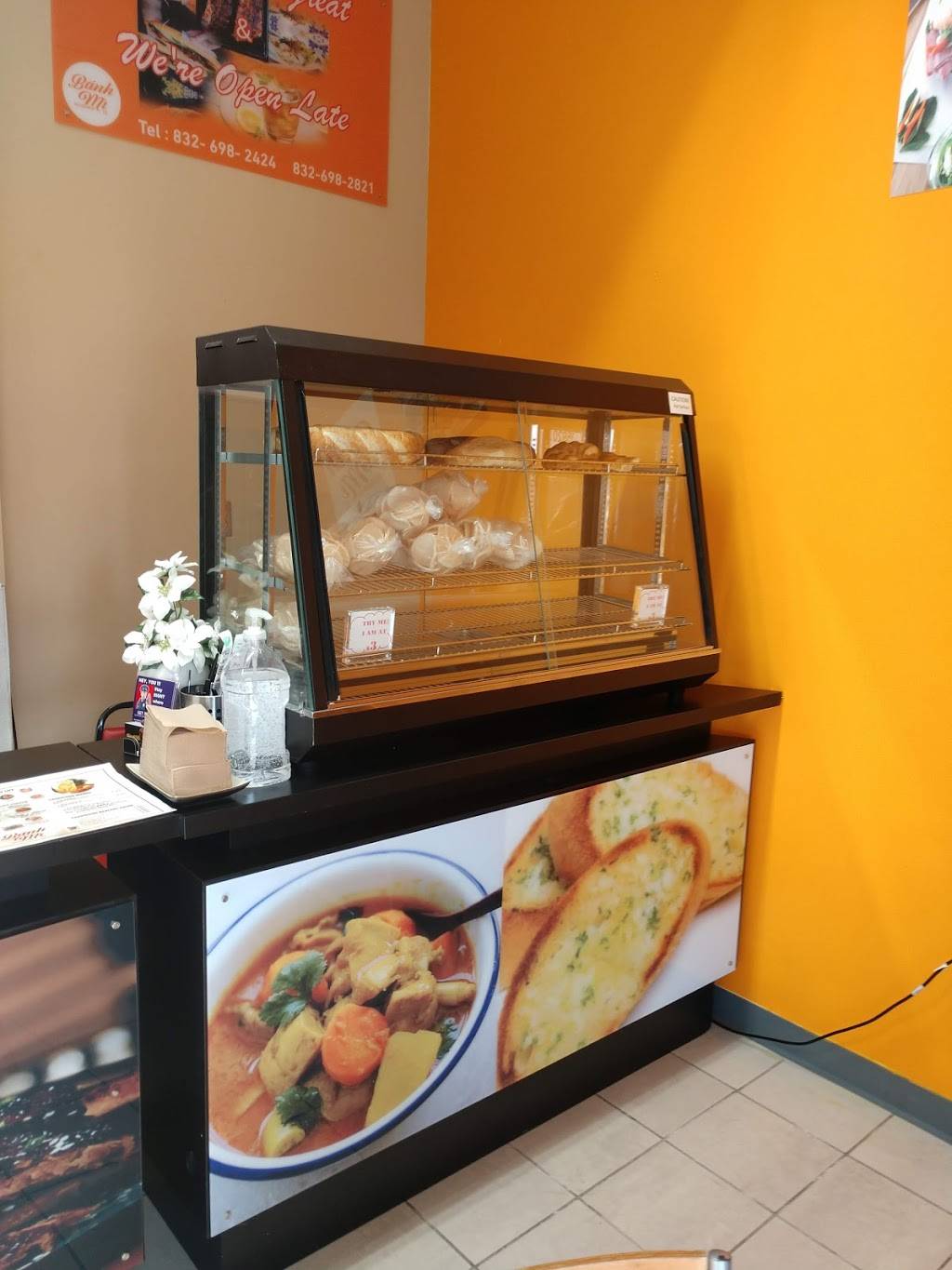 Banh Mi 113 | restaurant | 15920 Stuebner Airline Rd, Spring, TX 77379, USA | 8326982424 OR +1 832-698-2424