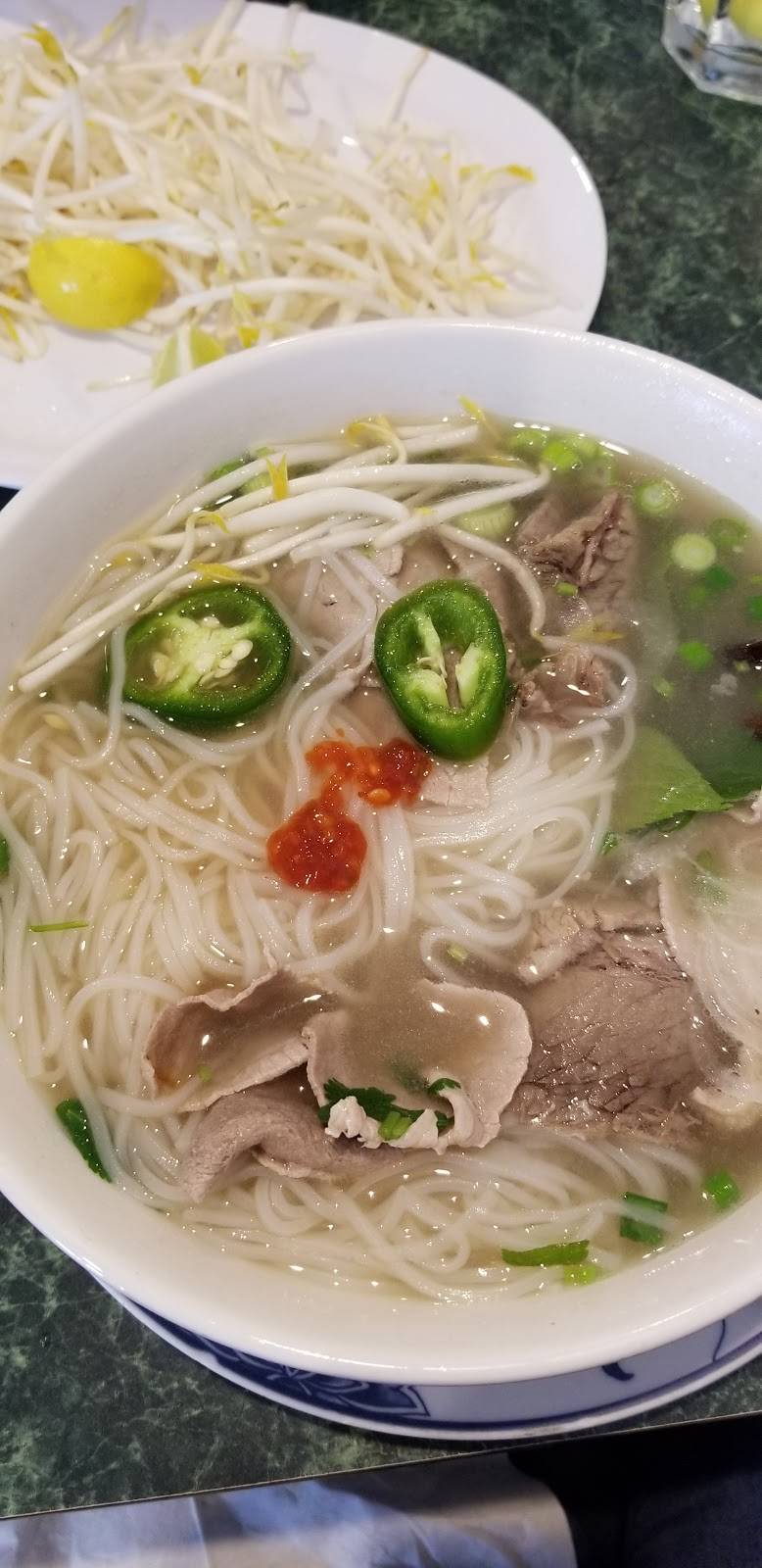 Pho 18 | restaurant | 8100 W Crestline Ave Unit A9, Littleton, CO 80123, USA | 3039728875 OR +1 303-972-8875